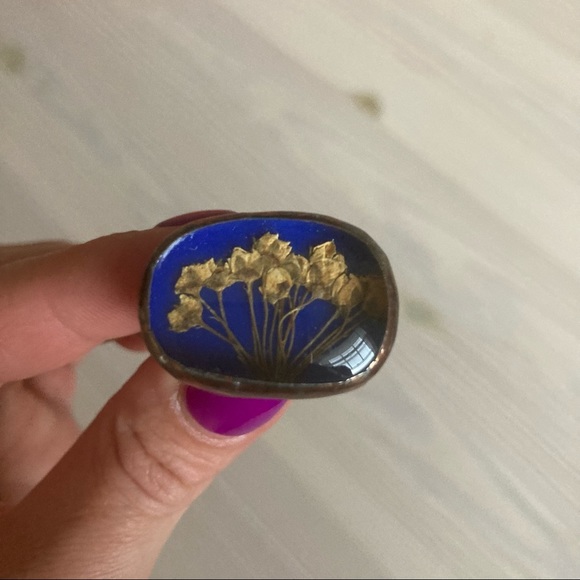 Wooden Ring - Picture 4 of 7